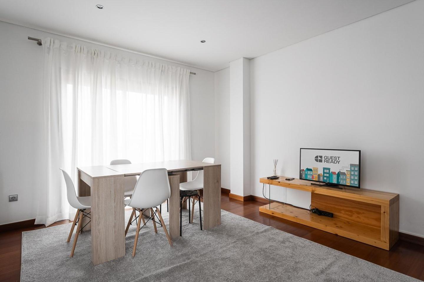Guestready - A Modern Stay In Aveiro Exterior photo